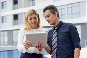Online Reputation Management for Real Estate Agents